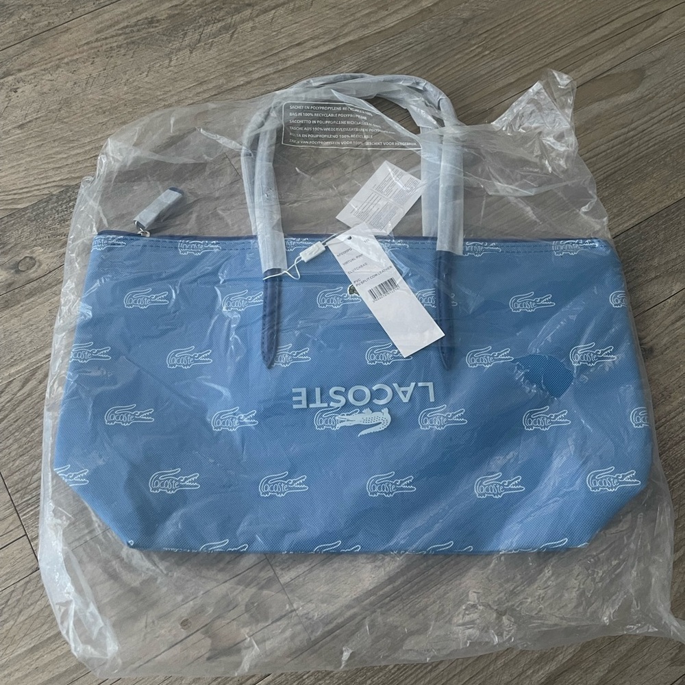 Brand new tote